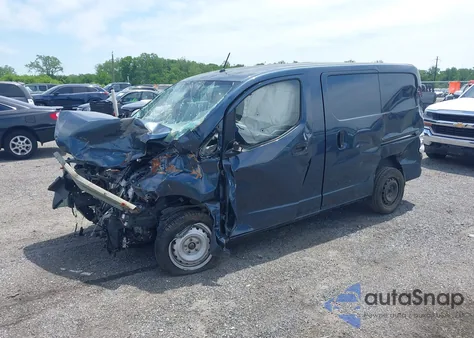 2015 Nissan Nv200 2.5S/2.5Sv z USA, uszkodzony, nr VIN 3N6CM0KN1FK730136